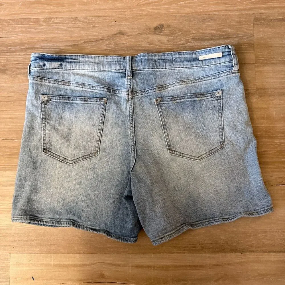 Pilcro Anthropologie Letterpress Slim Boyfriend Denim Jean Shorts Sz 31 Mid Rise - Picture 8 of 9